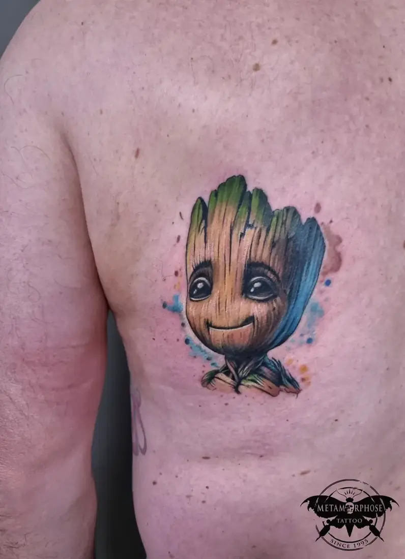 Tatouage Groot couleur aquarelle dans le dos par Mich